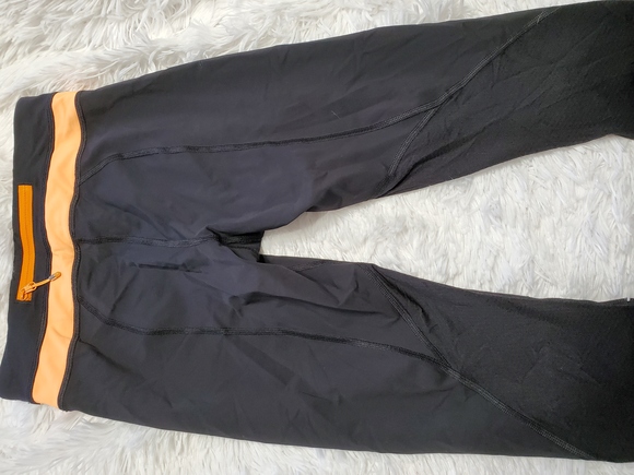 Lululemon run inspire crop Creamsicle pop leggings size 4 - Picture 6 of 9